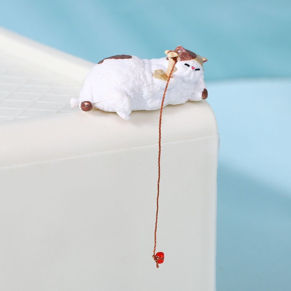 Miniature Fishing Cat Ornament - Aquarium Fish Cartoon 评论和价格