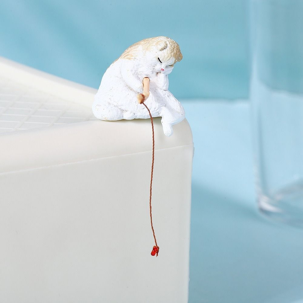 Miniature Fishing Cat Ornament - Aquarium Fish Cartoon 评论和价格